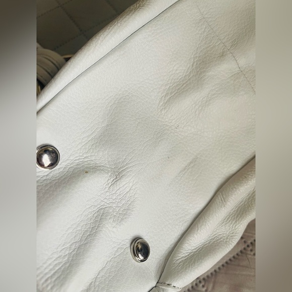 Vintage B. Makowsky White multiple pocket Purse/Bag - Picture 12 of 16